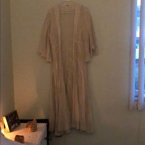 🌛 Cream Free People Duster 🌜